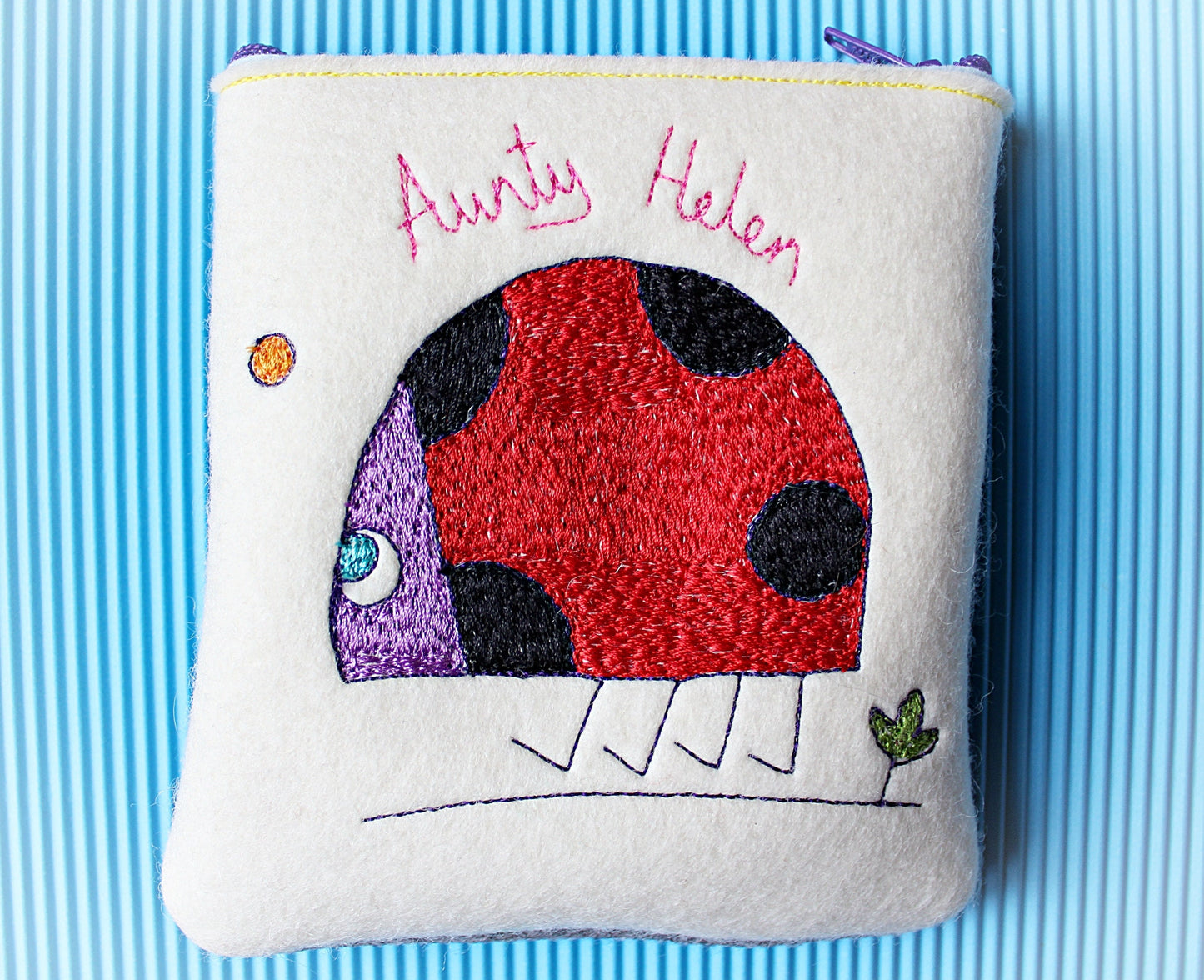 Ladybird gift, Ladybug gift, Personalised Ladybird Purse, Embroidered, handmade wool felt purse, ladybird coin purse, gifts for children