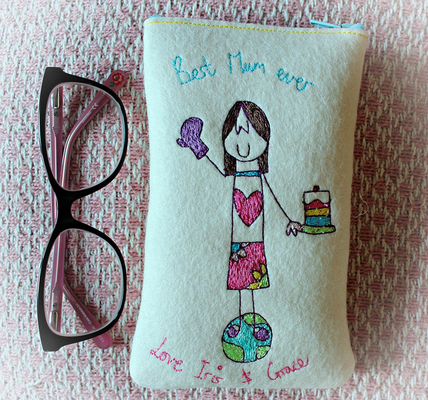 Best Mum in the World Personalised Glasses Case, embroidered