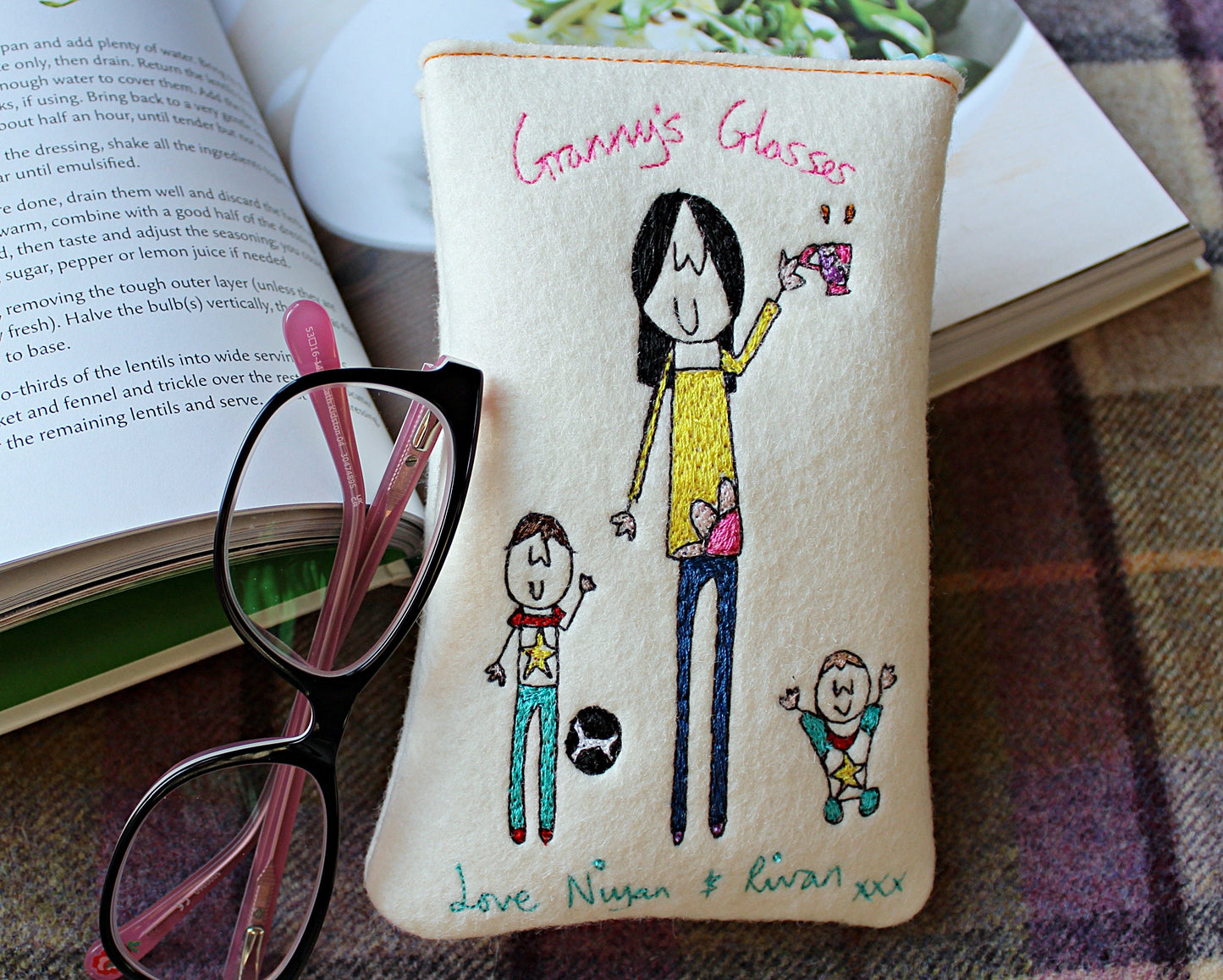 Granny's Glasses: Personalised, Embroidered Felt Glasses Case. Gift for Grandma