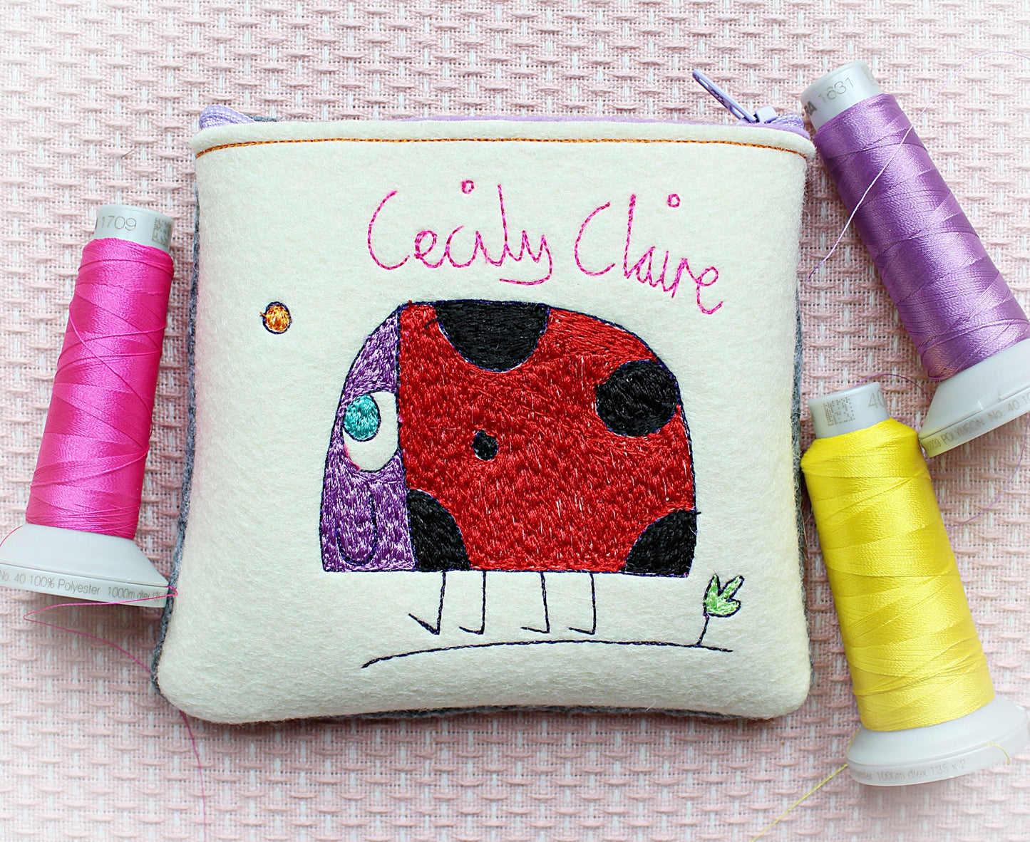 Ladybird gift, Ladybug gift, Personalised Ladybird Purse, Embroidered, handmade wool felt purse, ladybird coin purse, gifts for children